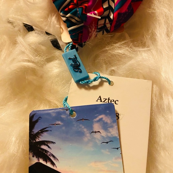 Authentic Heat Aztec Bikini - Picture 5 of 11